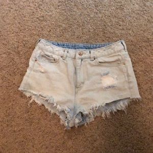 H&M high waisted daisy dukes